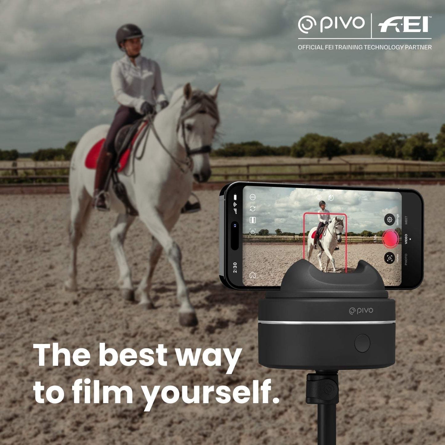 Pivo Equestrian Max Pack with smartphone showing AI horse tracking in use during a ride.